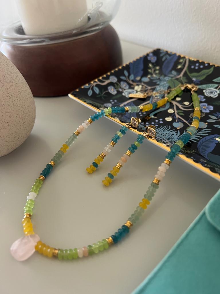 למה כדאי להוריד את התכשיטים שלנו לפני השינה