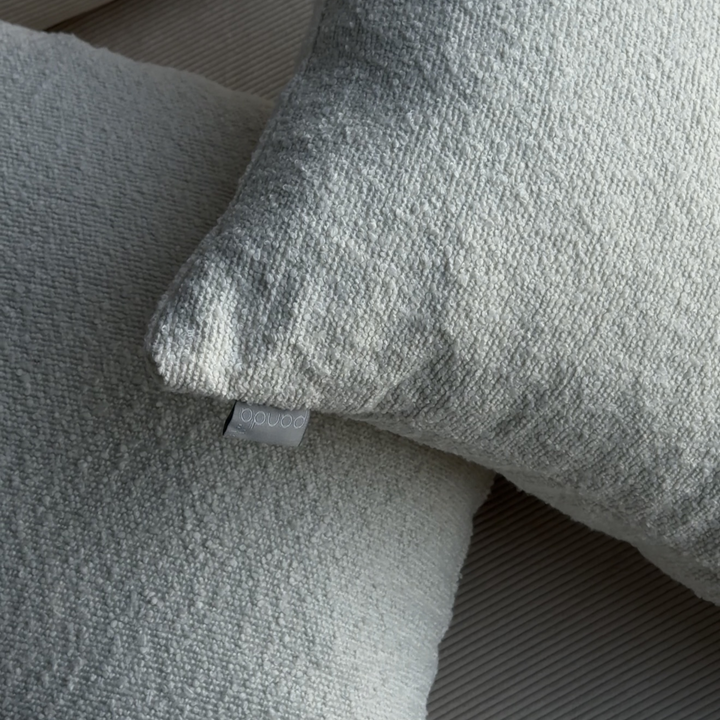 קרם בהיר בוקלה 50*50 (ריבוע)