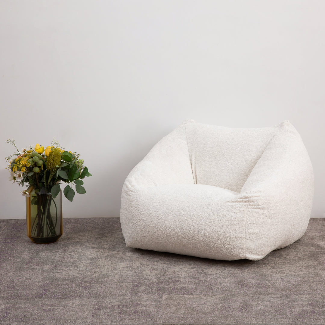 פוף גדול לבן בוקלה