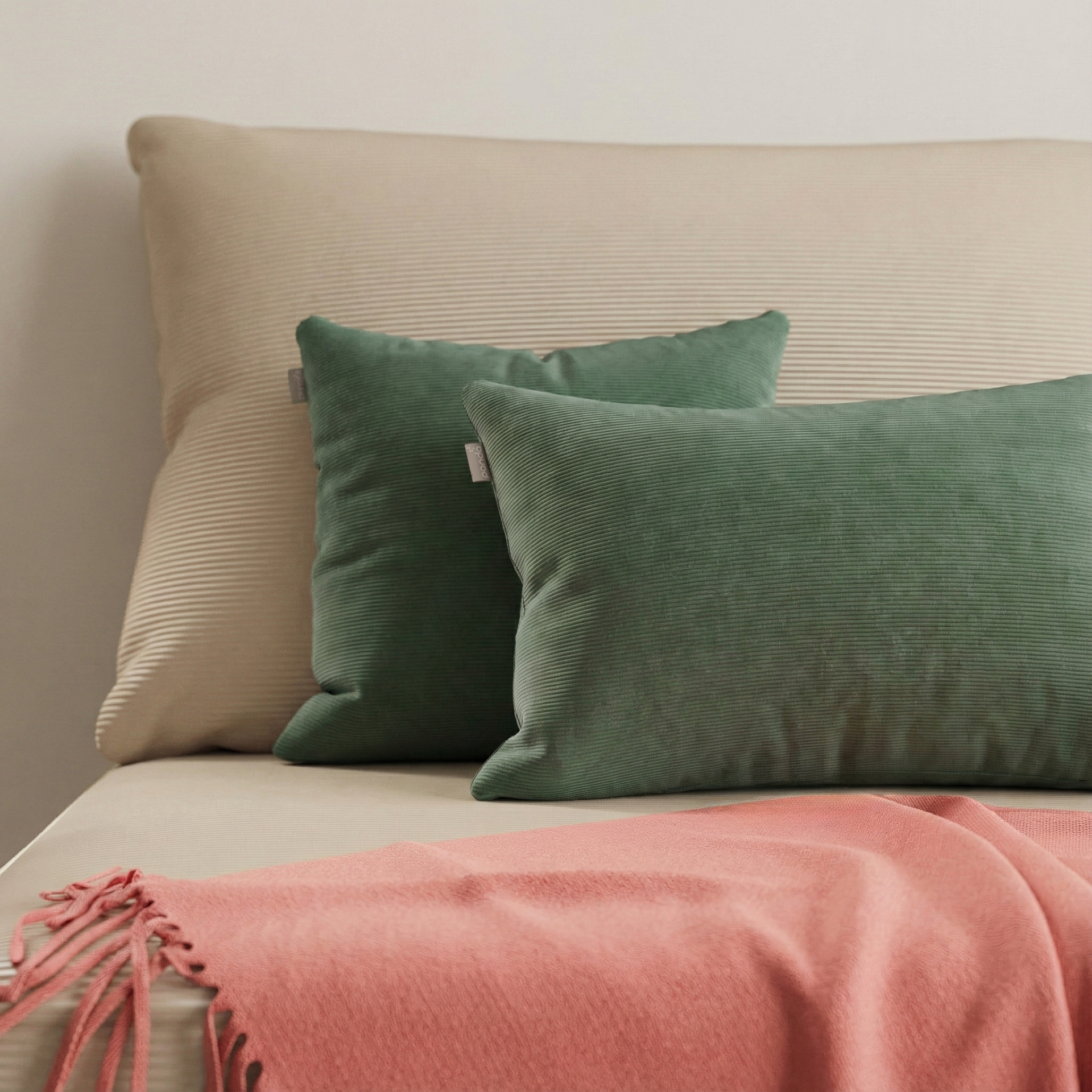 טאץ׳ של חמימות בסלון