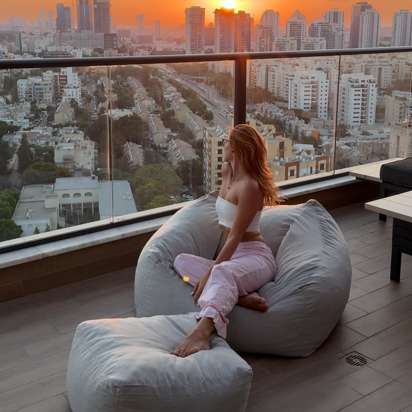 ריפוד שמתאים גם לתוך הבית וגם לגינה