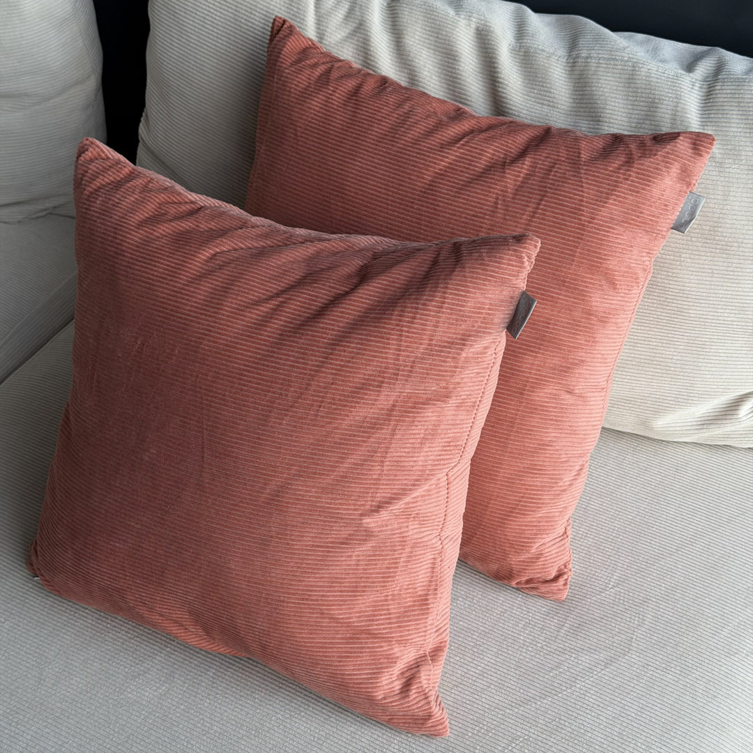 ורוד עתיק קורדרוי 50*50 (ריבוע)